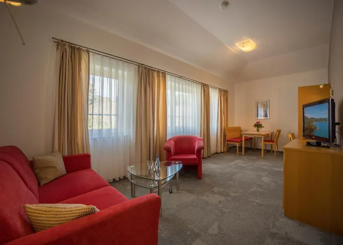 Die Krone Am Fluss - Landhotel Sindringen